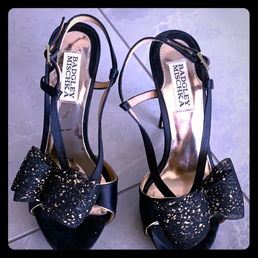 Badgley Mischka Black & Gold Heels - Women’s 6.5